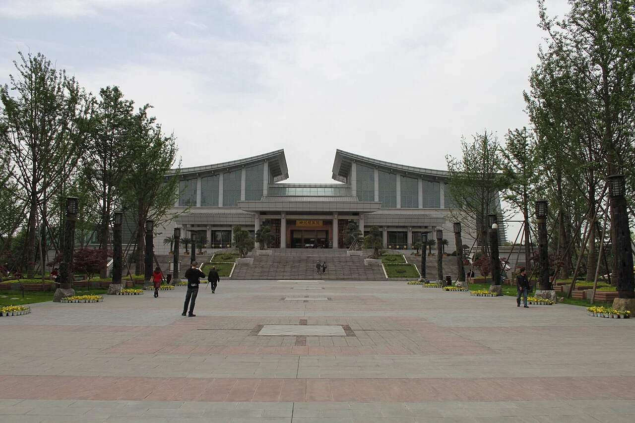 Sichuan Provincial Museum, Chengdu, 2010. Complete indexed photo collection at WorldHistoryPics.com.
