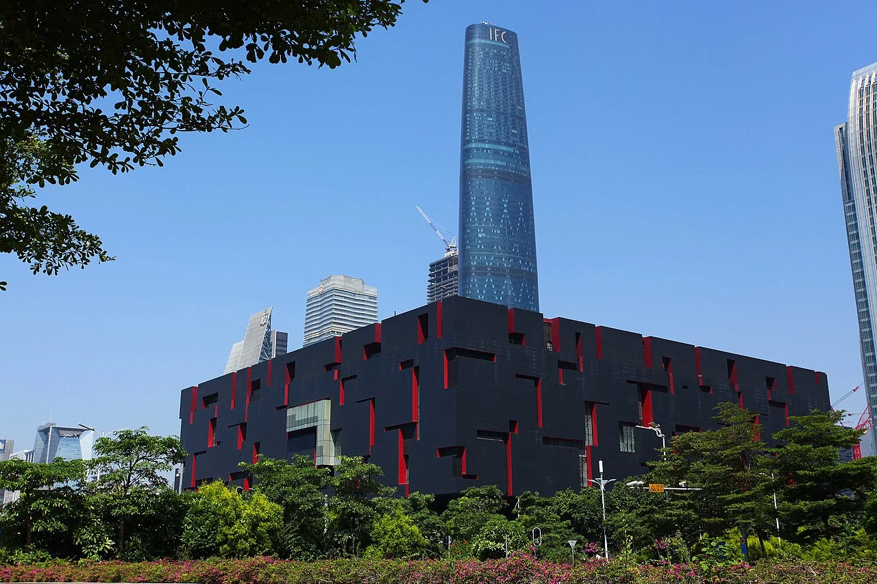 广东省博物馆东南侧