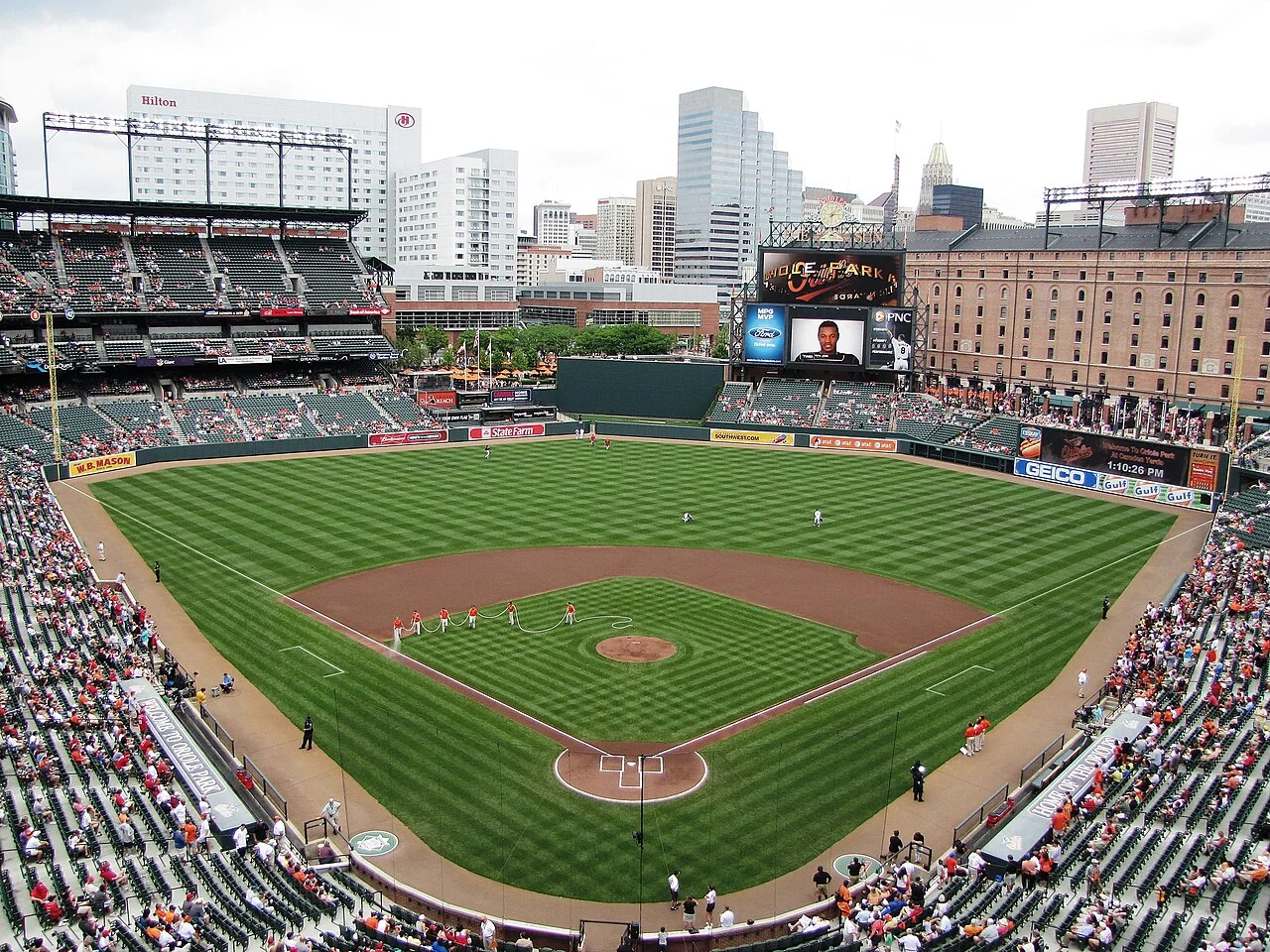 Cincinnati Reds at Baltimore Orioles