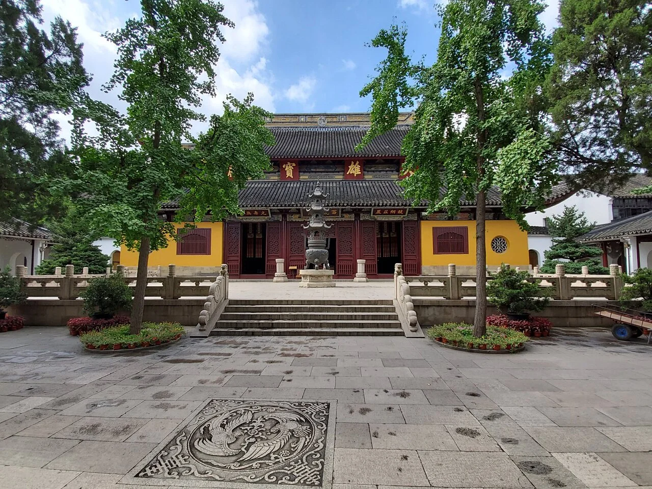 Xiyuan Temple Interior Plaza