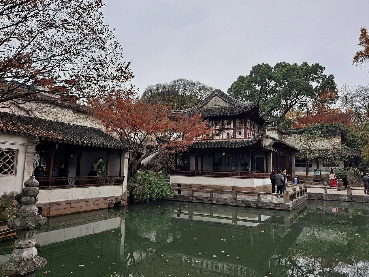 Lingering Garden